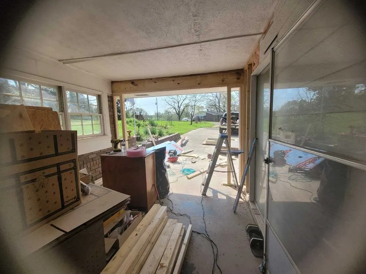 Air movers and dehumidifier for Drying & Dehumidification in Provo